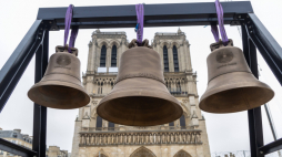 Katedra Notre Dame w Paryżu. Fot. PAP/EPA/Christophe Petit Tesson