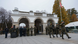 Przygotowania do Narodowego Święta Niepodległości w Warszawie, fot. PAP/R. Guz