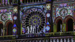 Katedra Notre Dame w Paryżu odbudowana po pożarze, fot. PAP/EPA/T. Suarez