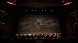 Koncert Sinfonii Varsovii z udziałem pianisty Piotra Anderszewskiego z okazji jej 40-lecia (Teatr Wielki - Opera Narodowa w Warszawie, 11 marca 2024). Fot. PAP/R. Pietruszka 