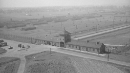 Były niemiecki obóz Auschwitz. /NAC 