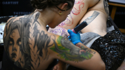Festiwal Tatuażu - ogólnopolski Gdańsk Tattoo Konwent 2024. PAP/Marcin Gadomski