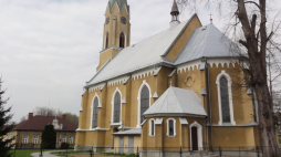 Kościół i parafia pw. św. Marii Magdaleny w Mazańcowicach. Źródło: Wikipedia