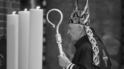 Bp Kazimierz Romaniuk (1927-2025), fot. PAP/Bartłomiej Zborowski