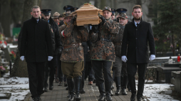 Pogrzeb Juliusza "Julka" Kuleszy na Cmentarzu Bródnowskim w Warszawie. Fot. PAP/Marcin Obara