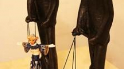 Statuetki Nagrody Henryk; fot. Maria Wilma-Hinz