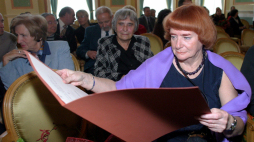 Aleksandra Jachtoma, otrzymała nagrodę im. Cypriana Kamila Norwida w dziedzinie sztuk plastycznych, 2004 r. PAP/Paweł Kula