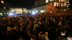 Warszawa w dniu katastrofy smoleńskiej, 10 kwietnia 2010 r., fot. PAP/Tomasz Gzell