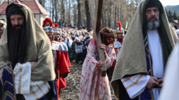 Misterium Męki Pańskiej w Sanktuarium w Kalwarii Zebrzydowskiej, fot. PAP/Art Service