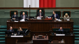 Członkowie prezydium Sejmu RP, Sejm przyjął uchwałę w sprawie 500. rocznicy Hołdu Pruskiego, fot. PAP/Albert Zawada
