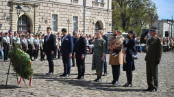 Prezydent Andrzej Duda w Krakowie podczas uroczystości z okazji 85. rocznicy zbrodni katyńskiej, fot. PAP/ArtService
