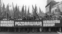 1 maja 1978 r. Pochód w Warszawie. Fot. PAP/Zbigniew Matuszewski