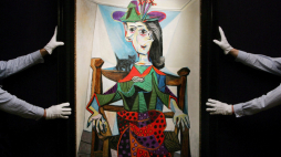 Obraz Pabla Picassa zatytułowany "Dora Maar au Chat", w Sotheby's w Londynie. PAP/EPA/Geoff Caddick 