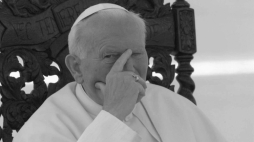 Papież Jan Paweł II (w 1999 r.), fot. PAP/Radek Pietruszka
