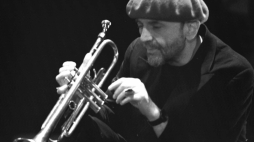 Tomasz Stańko na festiwalu Nokia Poznań Jazz Fair 96. Fot. PAP/Remigiusz Sikora