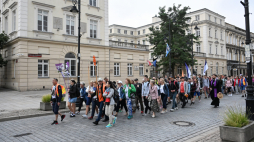 314. Warszawska Pielgrzymka Pieszej (WPP) na Jasną Górę ruszyłą 6 sierpnia. Jest najstarsza w stolicy, nazywana paulińską - pierwszy raz odbyła się w 1717 r. Hasło tegorocznej: „Serce Jezusa źródło nadziei”. Fot. PAP/Radek Pietruszka 