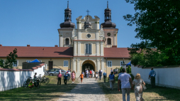 Klasztor w Bieniszewie. Fot. Bartosz Skonieczny