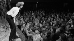 X Międzynarodowy Konkurs Pianistyczny im. Fryderyka Chopina w Filharmonii Narodowej (1-20 października 1980). Na zdjęciu: Ivo Pogorelić (Jugosławia). Fot. PAP/Jan Morek