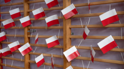 Akcja „Szkoła do hymnu w Szkole Podstawowej nr 1 im. ks. Stanisława Konarskiego w Lublinie. Fot.  PAP/Wojtek Jargiło