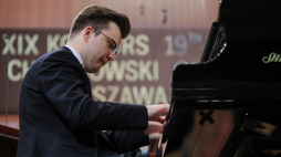 Piotr Alexewicz w finale XIX konkursu chopinowskiego. Fot. PAP/Rafał Guz
