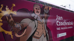 Inaugurująca akcji edukacyjnej poświęconej Janowi Czochralskiemu z okazji jubileuszu 140. urodzin naukowca przy peronie 8 Dworca Zachodniego w Warszawie Fot.  PAP/Leszek Szymański