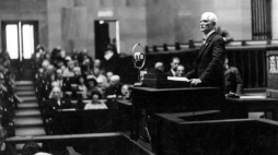  Ignacy Daszyński był przez wiele lat posłem, a w latach 1928-1930 marszałkiem Sejmu. Fot. PAP/Alamy