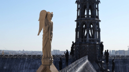 PAP/EPA/Ludovic Marin