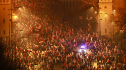 Obchody Narodowego Święta Niepodległości. Marsz Niepodległości w Warszawie pod hasłem „Jeden Naród – silna Polska”. Fot. PAP/Leszek Szymański 