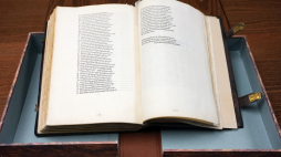 Dzieło Pryscjana ze zbiorów Wojewódzkiej Biblioteki Publicznej w Łodzi. Fot. lodzkie.pl/pm