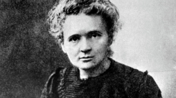 Francja Paryż ok. 1911. Maria Skłodowska-Curie (1867-1934), chemiczka i fizyczka, wybitna uczona, dwukrotnie nagrodzona nagrodą Nobla. Fot. PAP/Reprodukcja Jan Morek