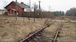 Miejsce, w którym w latach 1942-1943 mieścił się niemiecki obóz zagłady SS-Sonderkommando Sobibor, 2009 r. PAP/Mirosław Trembecki