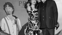 Aktorka Salma Hayek pozuje z reżyserem Rogerem Allersem podczas konferencji prasowej w Bejrucie w Libanie promującej film „Prorok”, 27 kwietnia 2015 r. Fot. EPA/NABIL MOUNZER Strona: PAP/EPA.