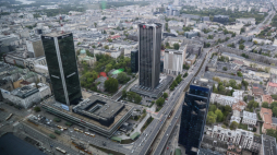 Wieżowce w rejonie ul. Emilii Plater w Warszawie. Fot. PAP/Leszek Szymański