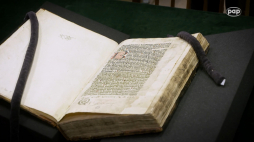 Jeden z egzemplarzy „Wykładu psałterza”. Fot. PAP Media/screen