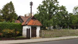 Zabytkowa stacja transformatorowa w katowickiej dzielnicy Giszowiec. Fot. domena publiczna