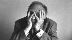 Stefan Kisielewski, pseud. Kisiel, prozaik, publicysta, kompozytor, 1989 r. Fot. PAP/CAF - Witold Rozmysłowicz