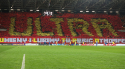 Kibice Jagiellonii Białystok podczas meczu 25. kolejki piłkarskiej Ekstraklasy z Lechem Poznań, 2025 r. PAP/Artur Reszko