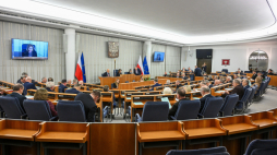 Sala obrad Senatu RP. Fot. PAP/Radek Pietruszka