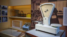 Wystawa "Kuchnia od kuchni" w Muzeum Sztuki i Techniki w Krakowie, 25 bm. Fot. PAP/Łukasz Gągulski