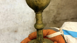 Kielich mszalny znaleziony w krypcie kanoników w katedrze we Fromborku. Fot. Facebook/Nicolaus Copernicus Foundation