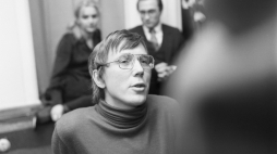 Telewizyjna adaptacja sztuki Eugeniusza Szwarca w reżyserii (na zdjęciu) Macieja Wojtyszki pt. "Smok", 1980 r.