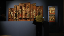 Element wystawy „Gotyk w Karpatach” w Muzeum Narodowym w Krakowie. Fot. PAP/Łukasz Gągulski