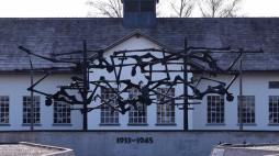 Teren b. obozu koncentracyjnego Dachau. Fot. PAP/EPA/Anna Szilagyi