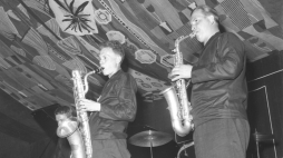 I Festiwal Muzyki Jazzowej, odbywający się w dniach 6–12 sierpnia. Na zdjęciu: m.in. Jerzy Milian (2L) i Jan Ptaszyn Wróblewski (C). Fot. PAP/Janusz Uklejewski