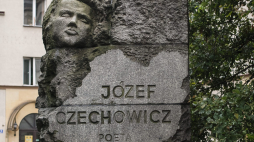Pomnik Józefa Czechowicza w Lublinie, ustawiony na miejscu jego śmierci 9 IX 1939 r.  Fot. PAP/Wojciech Pacewicz