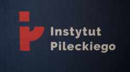 Instytut Pileckiego (logo), fot. PAP/Albert Zawada