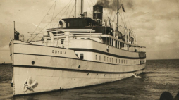 ORP Gdynia - zmobilizowany ex przybrzeżny "pasażer" Żeglugi Polskiej, zatopiony 2 września 1939 r. przez Luftwaffe. Fot. Muzeum Marynarki Wojennej w Gdyni