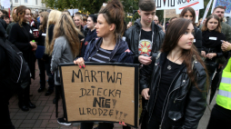 Czarny protest 3 października 2016. Fot. PAP/Tomasz Gzell