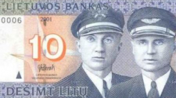 Litewski banknot z wizerunkiem pilotów: Steponasa Dariusa i Stasysa Girėnasa. Fot. Wikipedia