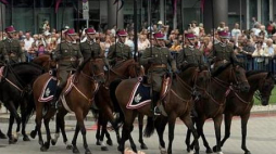 Święto Wojska Polskiego. Defilada na pl. Piłsudskiego. Fot. PAP/G. Jakubowski